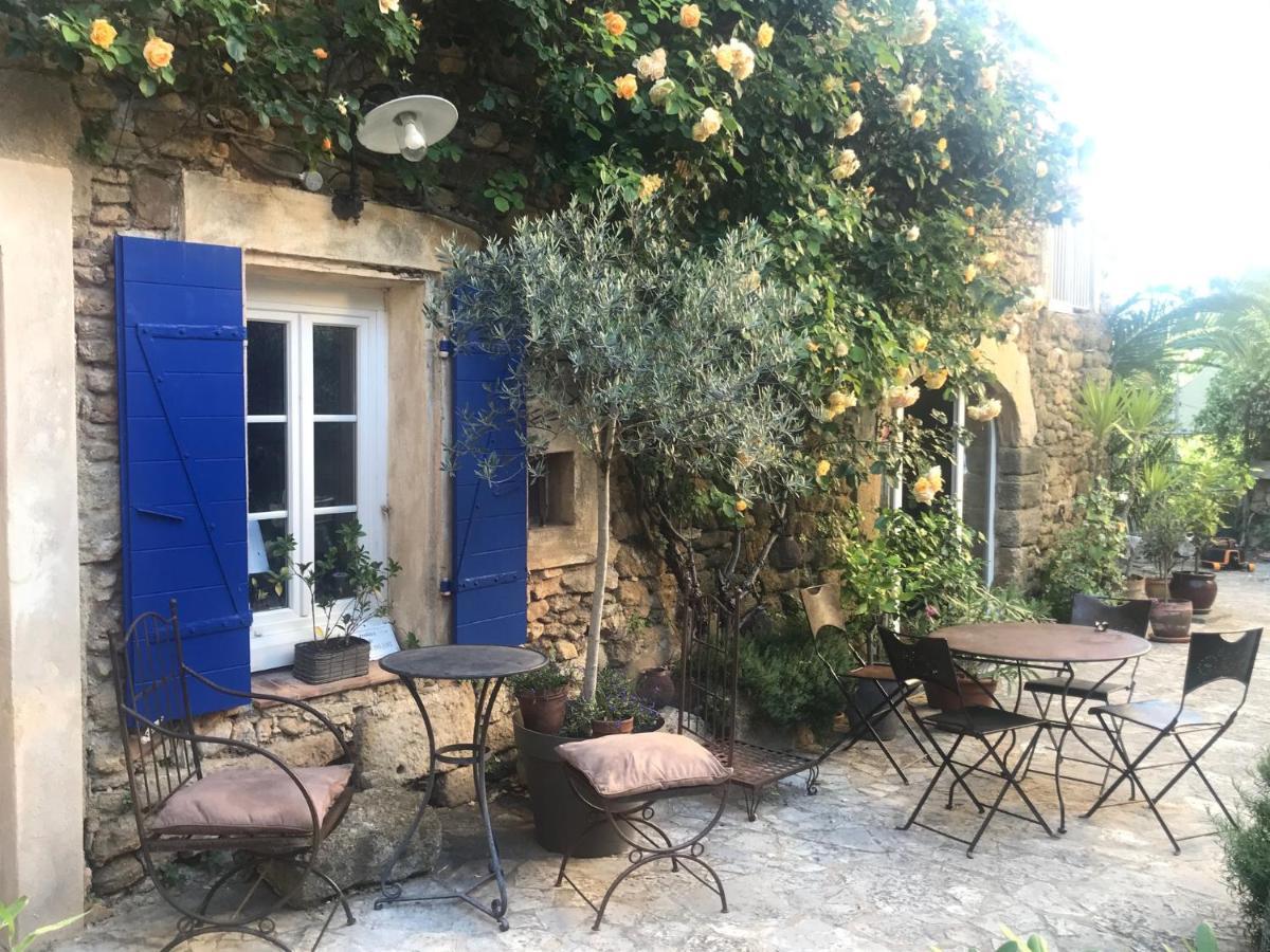 シュズ・ラ・ルッス Les Aiguieres En Provence Bed & Breakfast エクステリア 写真